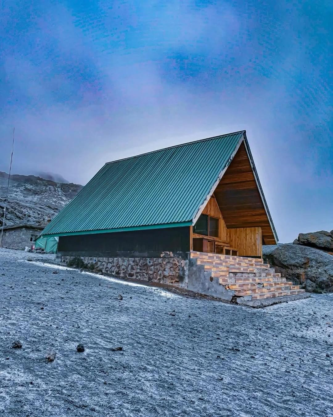 Kibo Huts - Gallery Image 3