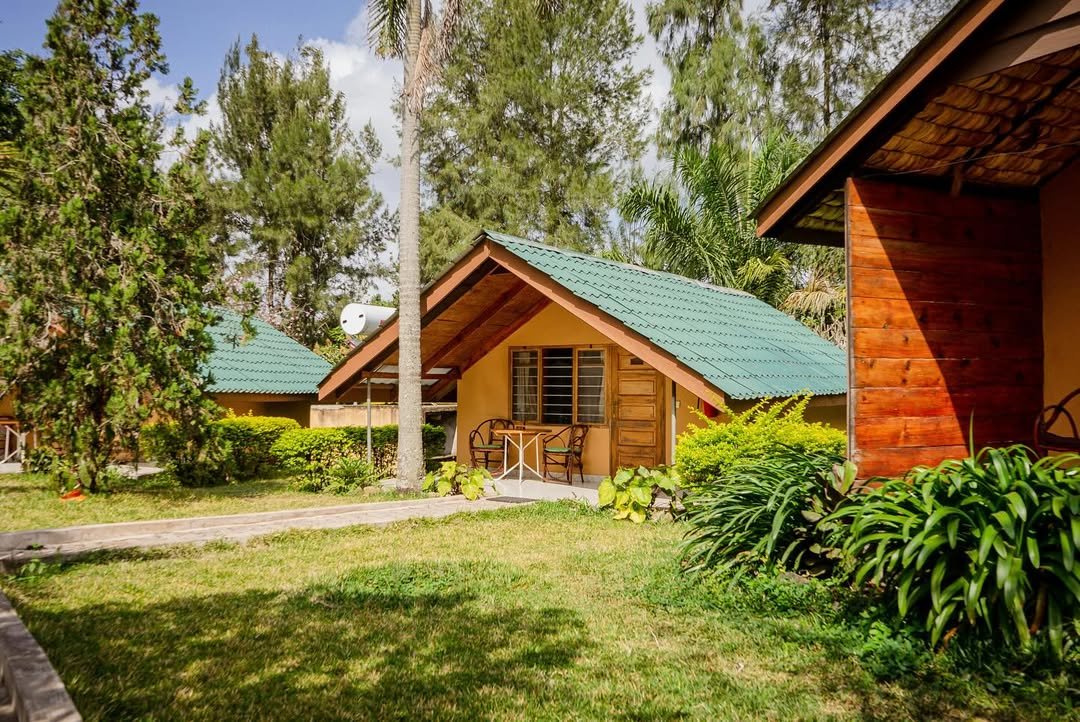 Meru View Lodge - Gallery Image 2