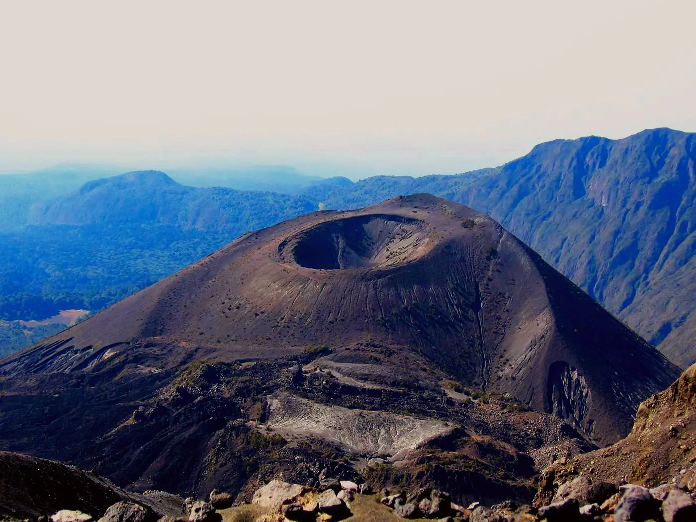 Can You Climb Kilimanjaro Without Experience? 2025–2026 | Serengeti Nexus – Tanzania Safari Blog